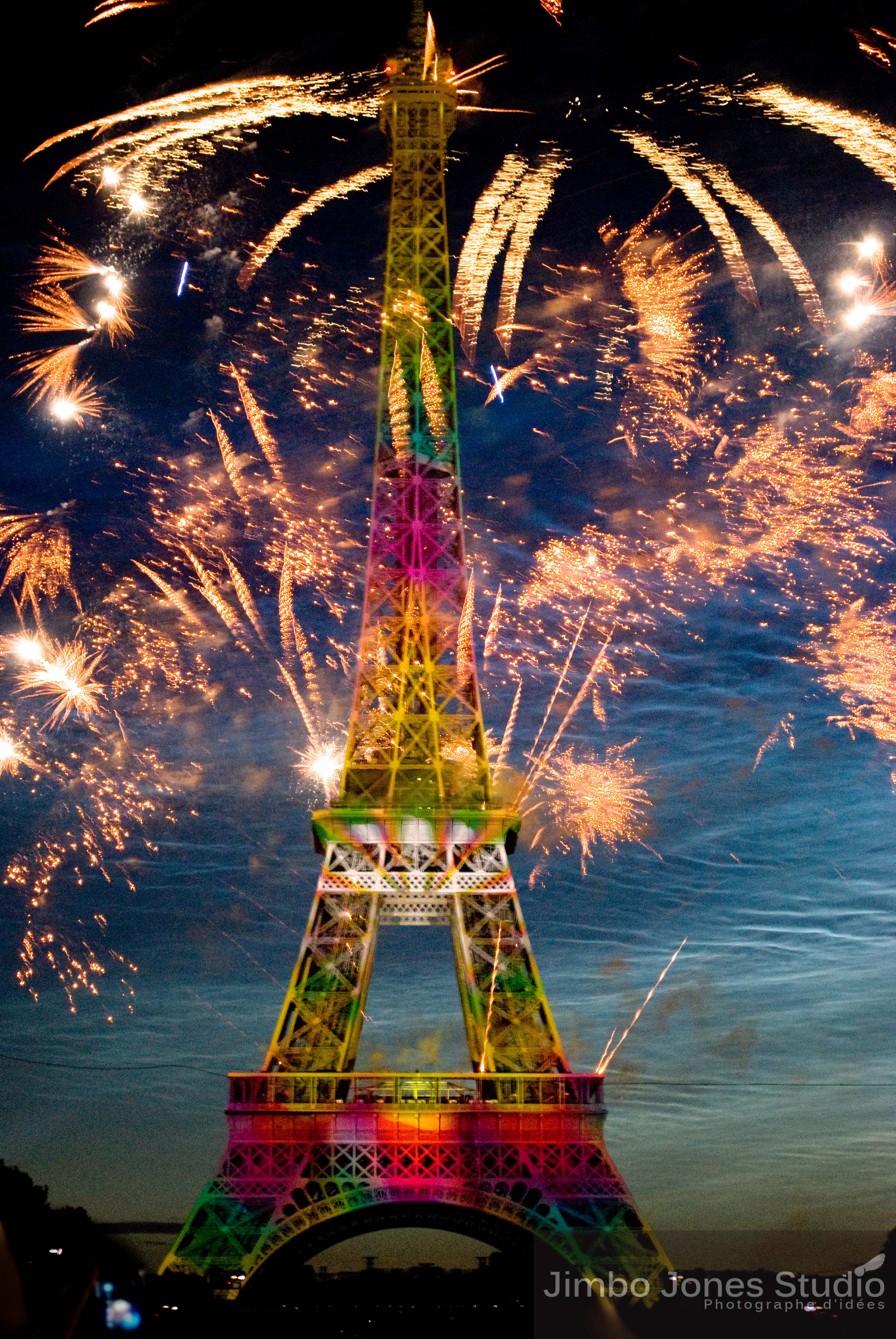 Feux d'artifices et Tour Eiffel